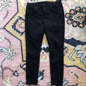 Joe’s Black jeans. Size 32